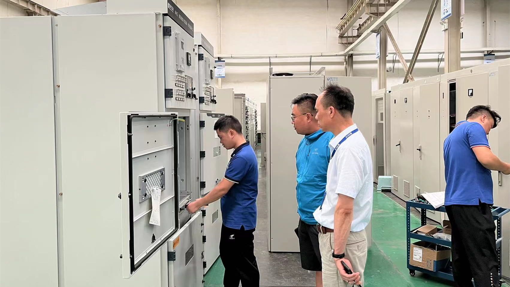 歡迎虹石（江蘇）新材料科技有限公司電氣總工來(lái)訪華東