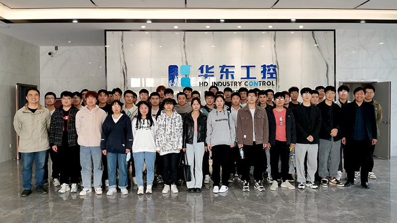 <i style='color:red'>校企共建</i> | 華東工控迎來(lái)中原工學(xué)院“課堂進(jìn)企業(yè)”學(xué)生社會(huì)實(shí)踐