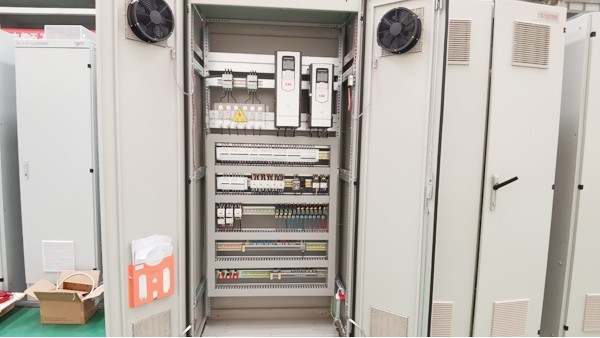 變頻柜廠家實拍圖